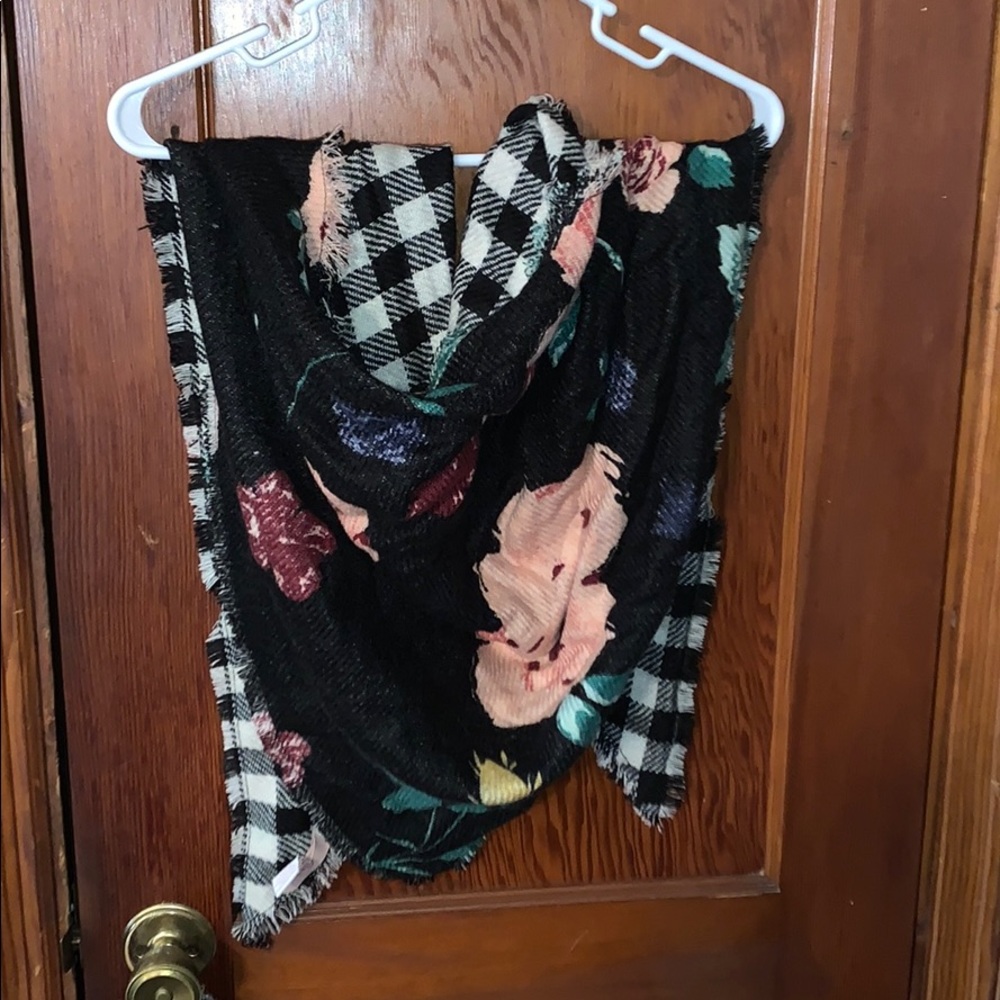 Blanket scarf
